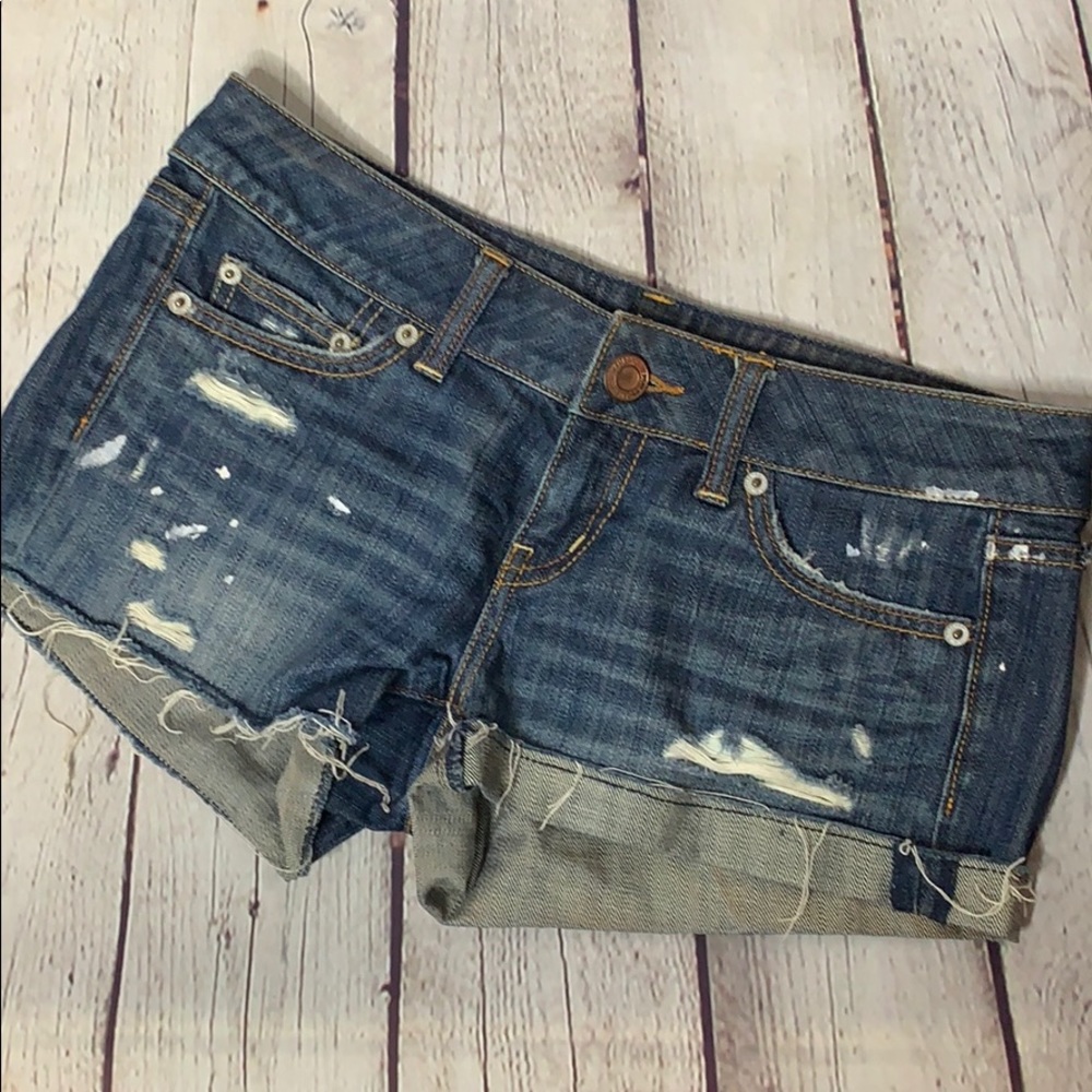 American Eagle distressed shorts